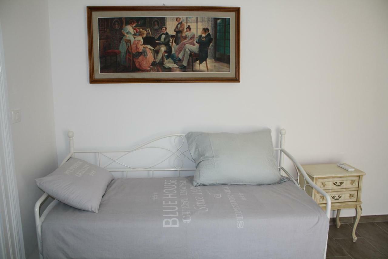 איזולה Apartments Villa Sandi מראה חיצוני תמונה
